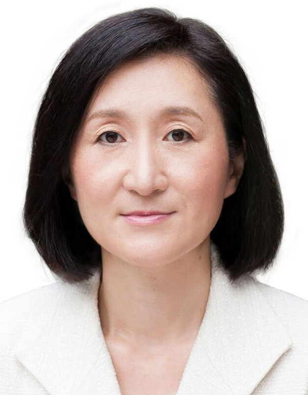 横浜市磯子区　あらい絹世